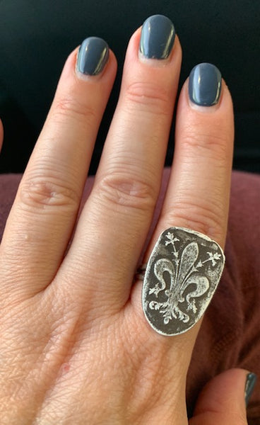 Fleur-de-Lis Ring